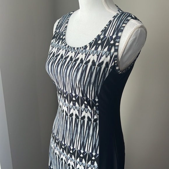 PerSeption Concept Maxi Dress - Picture 8 of 15